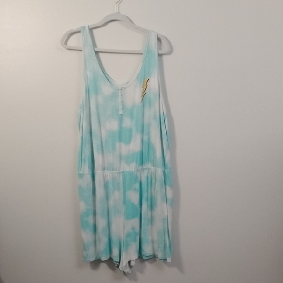 torrid Other - Torrid Super Soft Sleep Lightning Bolt Cloud Romper Size 3X Loungewear Comfy